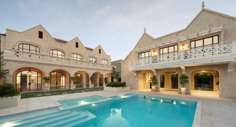 Luxury Custom Home Kew Melbourne