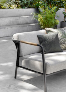 luxury outdoor furniture 32