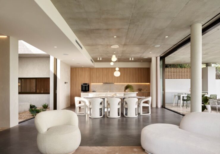 Scorpia - luxury Brisbane Custom Home