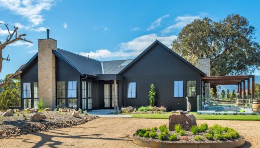 Stunning 360° Views Of Cathedral Ranges