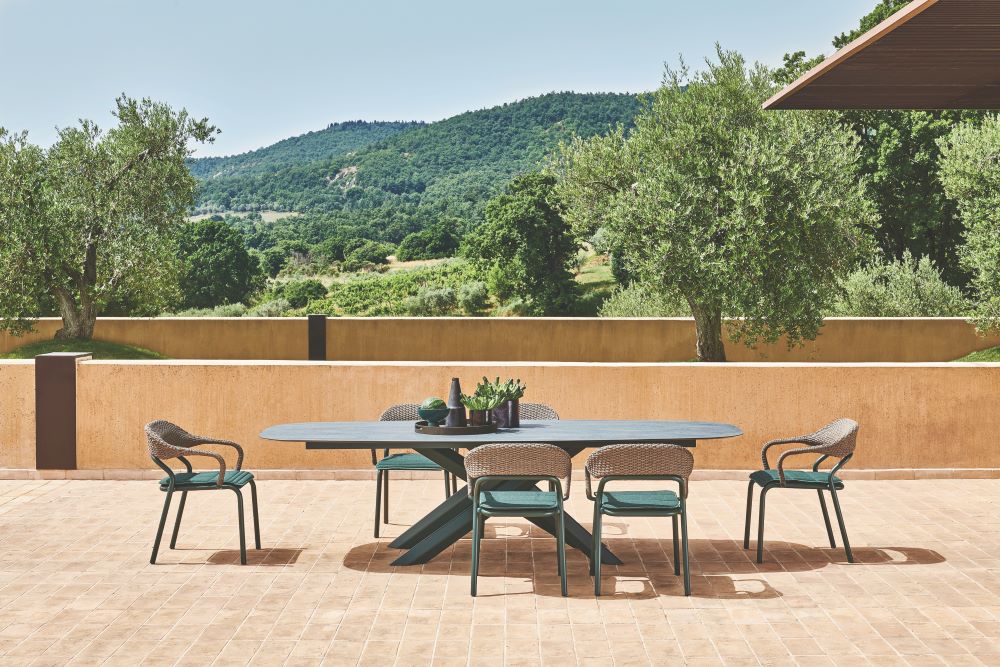 Italian Outdoor Furniture