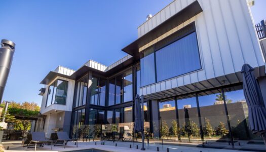 3 Storey Extension Takes Out Major Awards