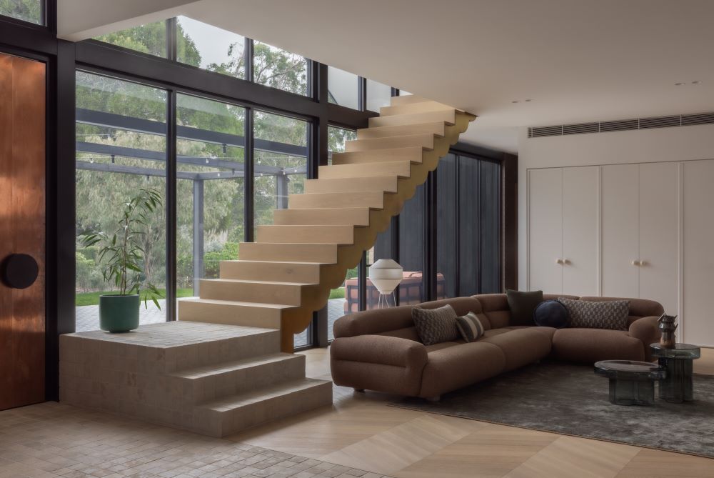 Floating timber staircase