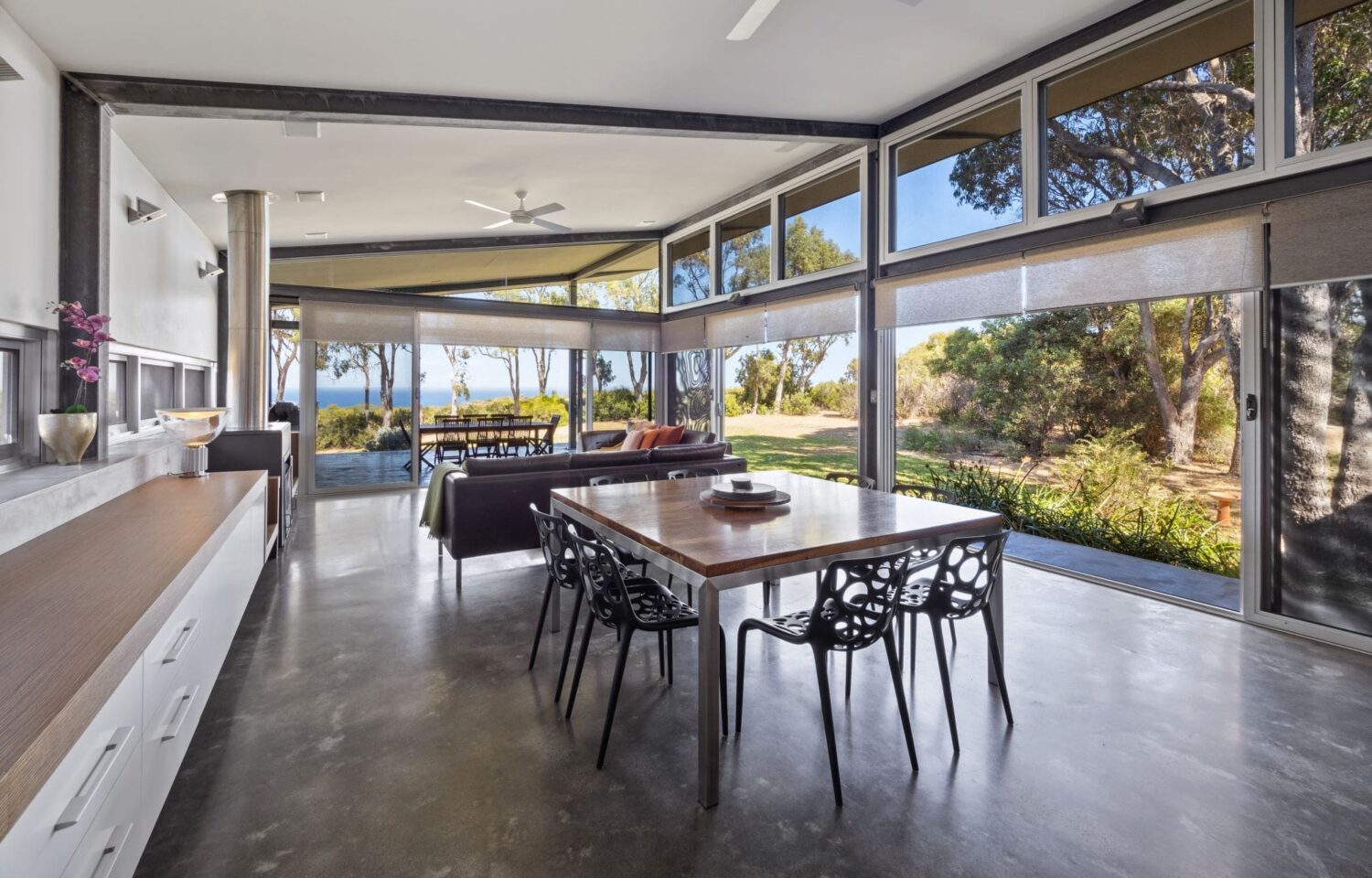 Luxury Airbnb Redgate Beach