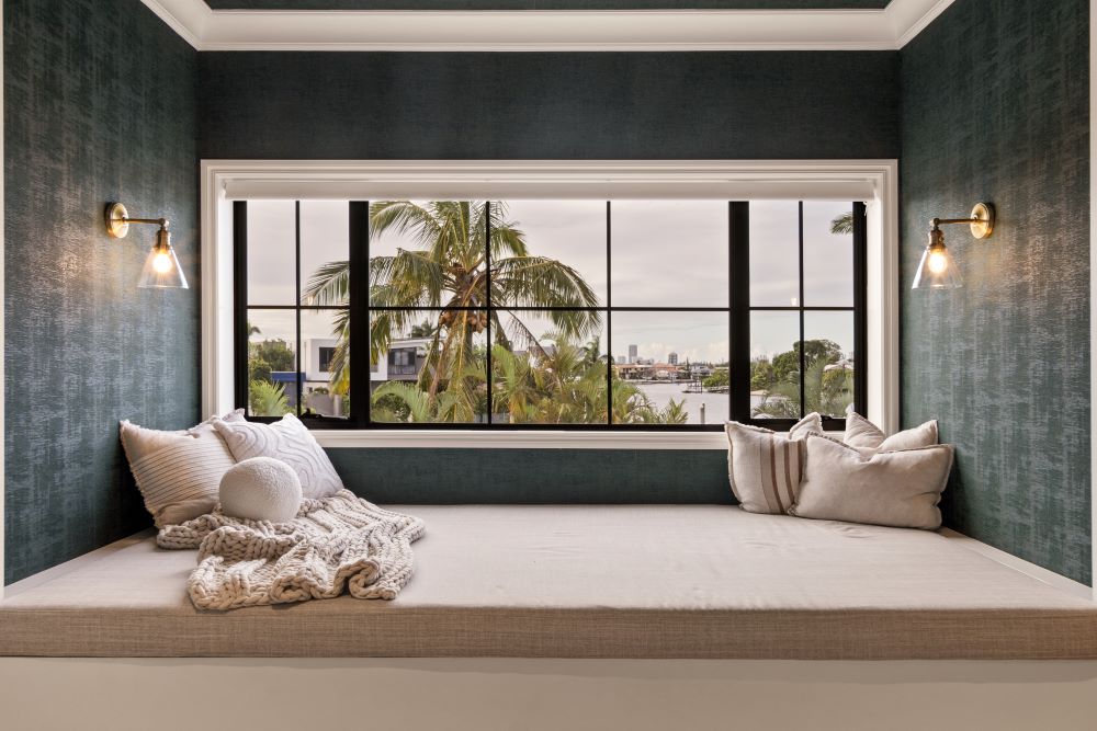 Architectural skirting and architraves