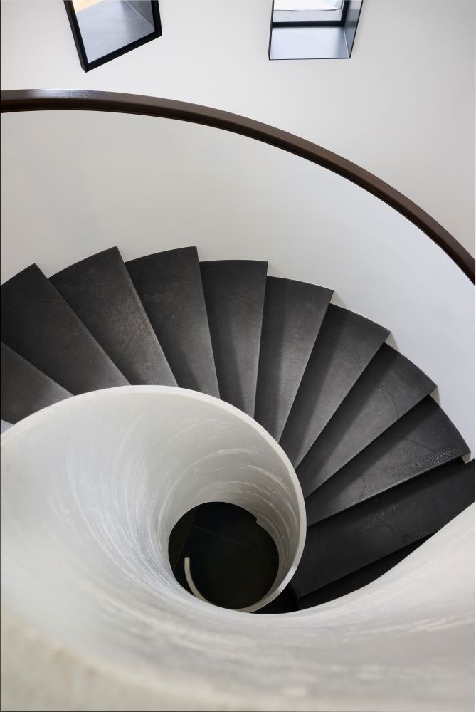 Curved architecture design