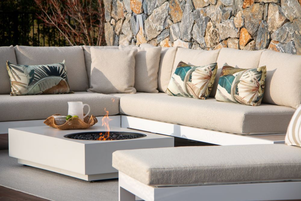 Outdoor rugs and cushions