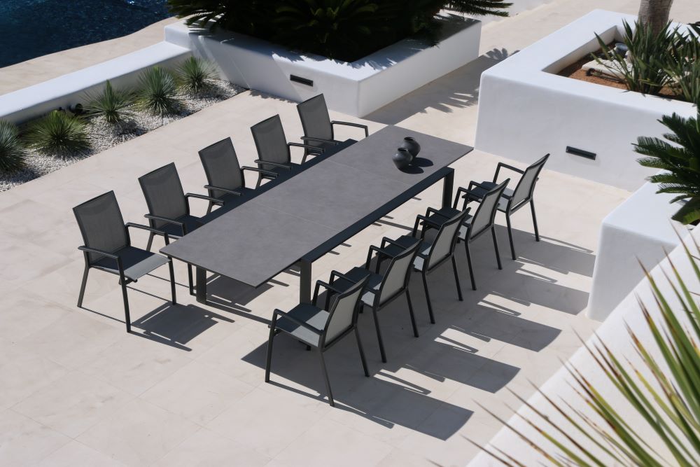 Outdoor dining furniture