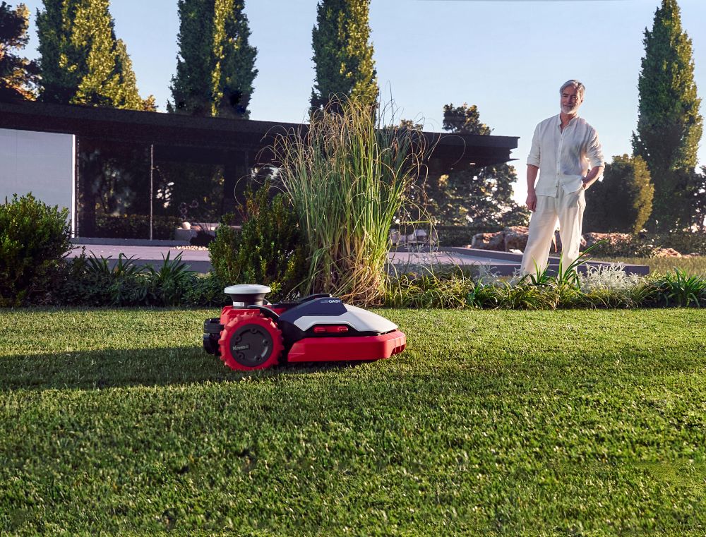 Kress robotic lawn mower
