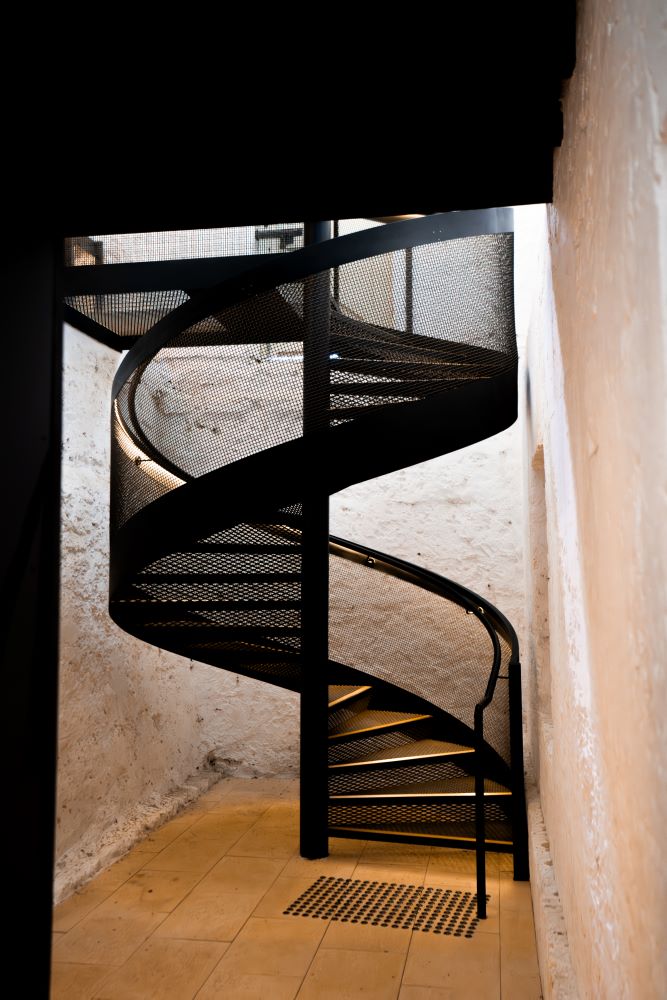 Architectural steel balustrades