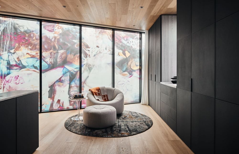 Gallery-style home design