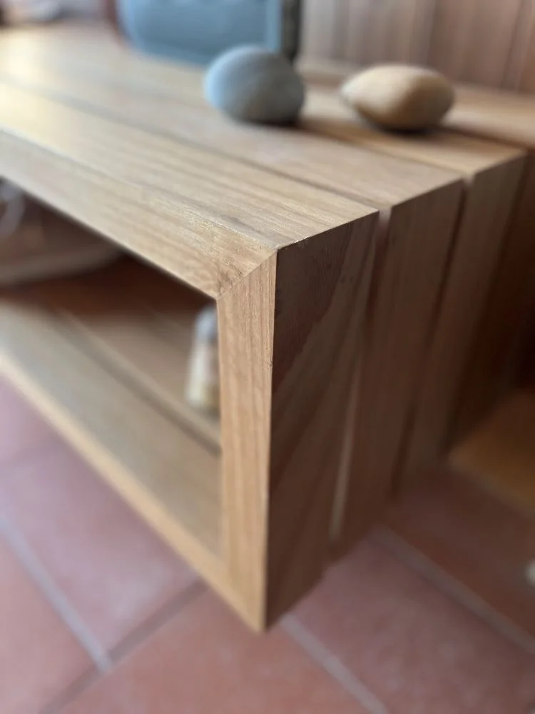 timber bench seating