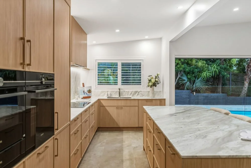 Delicato Italian marble Kitchen