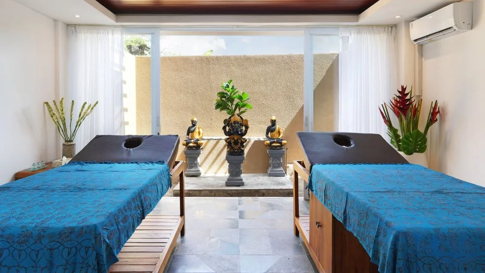 Bali beachfront villa with ocean views