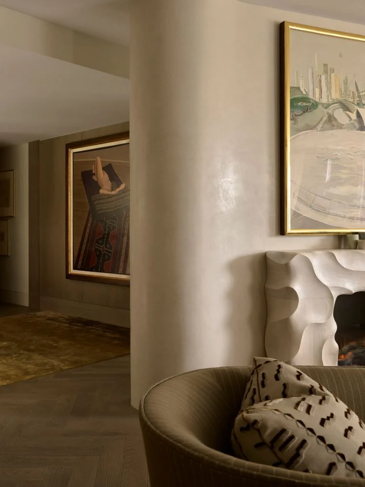 Elizabeth Bay pied-à-terre with handcrafted Italian timber flooring