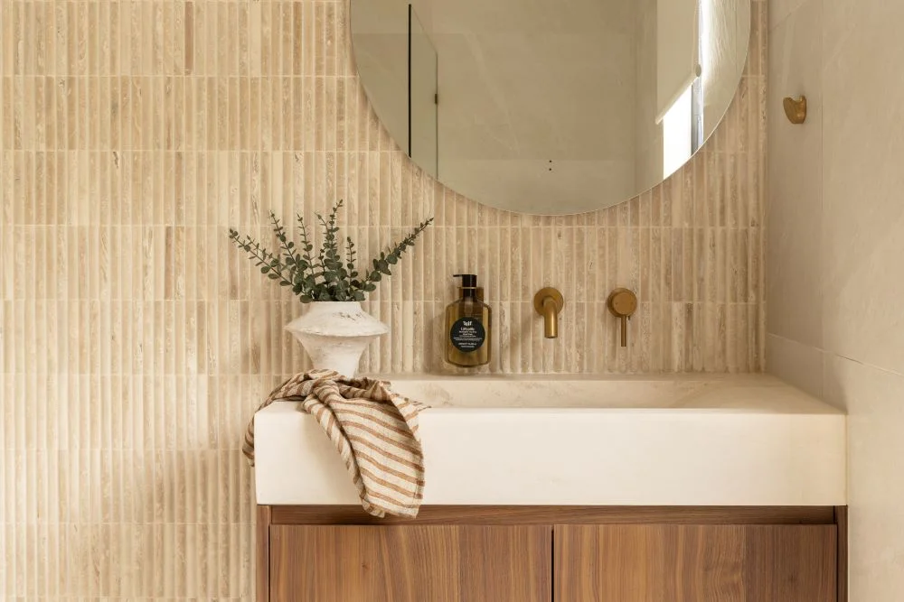 luxury bathroom fixtures