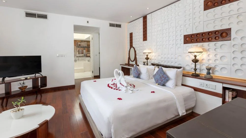 Three-bedroom luxury villa in Seminyak