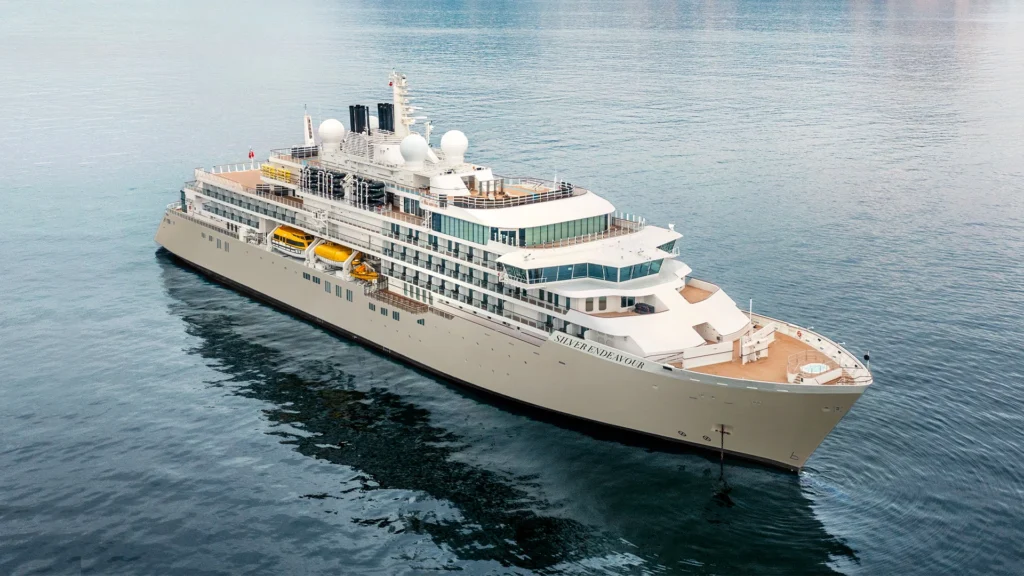 luxury Antarctica cruise with private suite