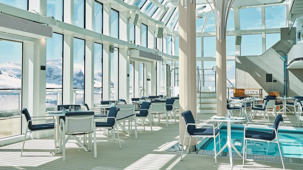 luxury Antarctica cruise with fine dining
