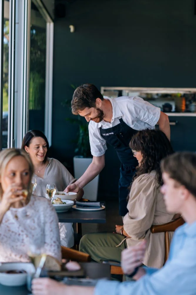 winery restaurants near Hahndorf