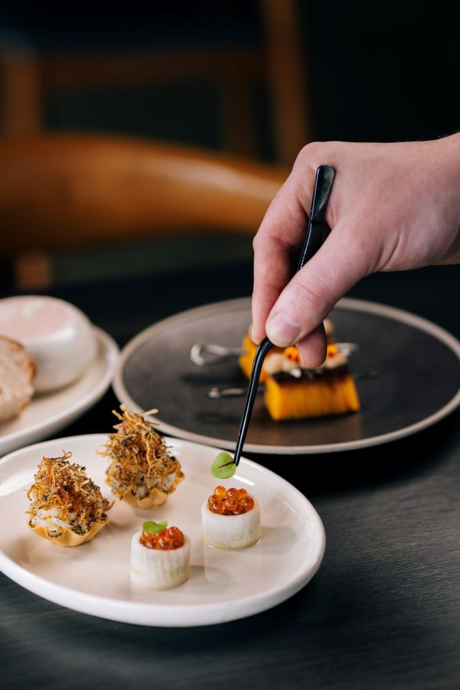 Adelaide Hills wineries with restaurants