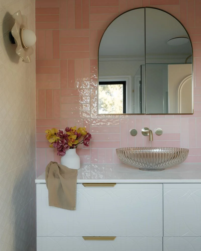 Luxury bathroom with natural stone in Riverbend Werribee home