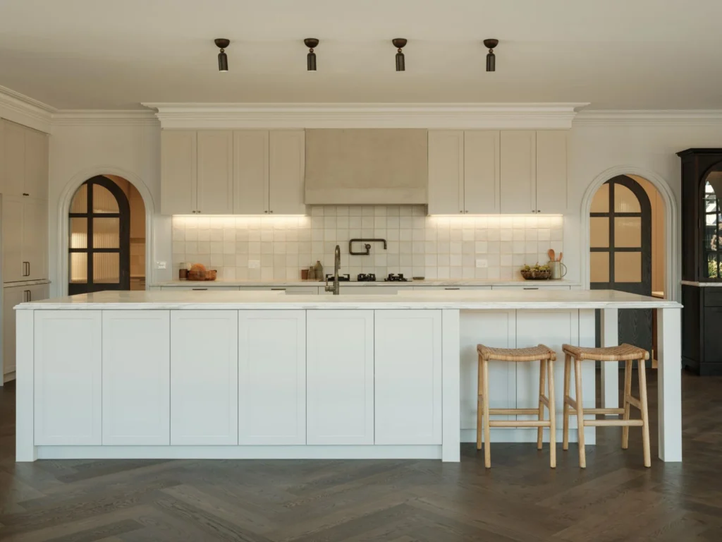 Luxury kitchen in Werribee renovation by Evans Building Group